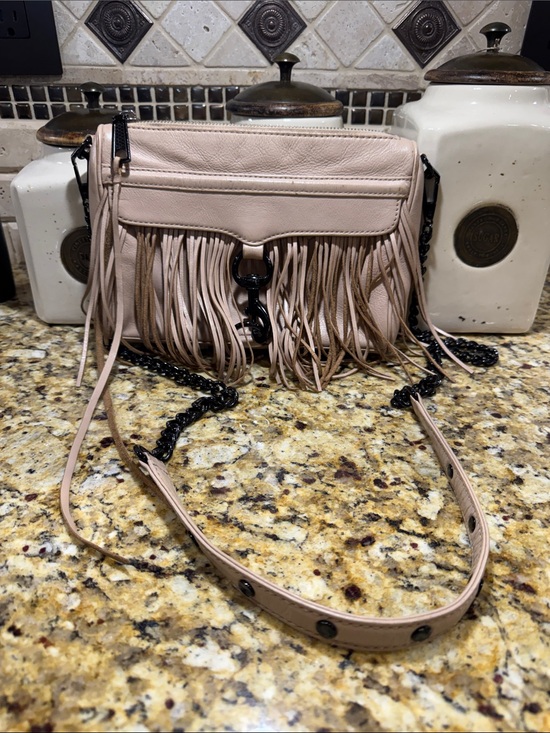Rebecca Minkoff Handbags - Rebecca Minkoff fringe purse
